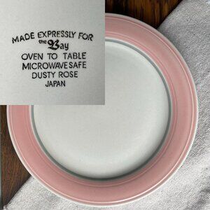 The Bay Stoneware 2 Dinner Plates Pink Dusty Rose Pattern Japan 10-3/4"